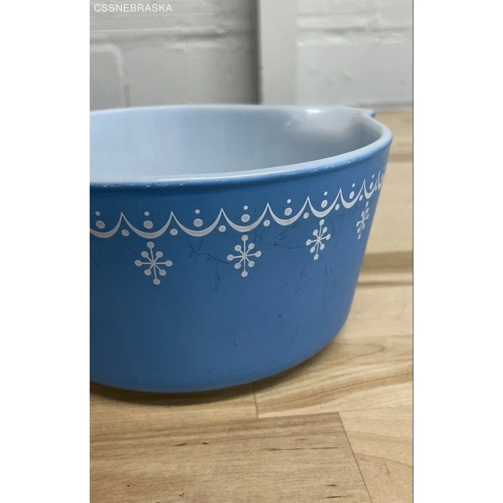 Snowflake Pyrex Blue Vintage 043 1.5 Qt Oval Casserole Dish Bowl No Lid USA
